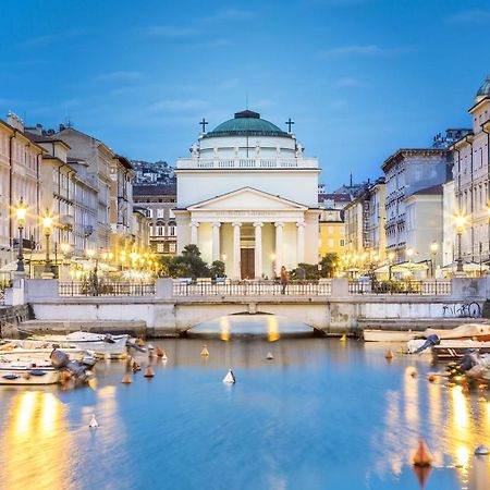 Hadithi Trieste, Tra Le Rive E Piazza Unita Екстериор снимка